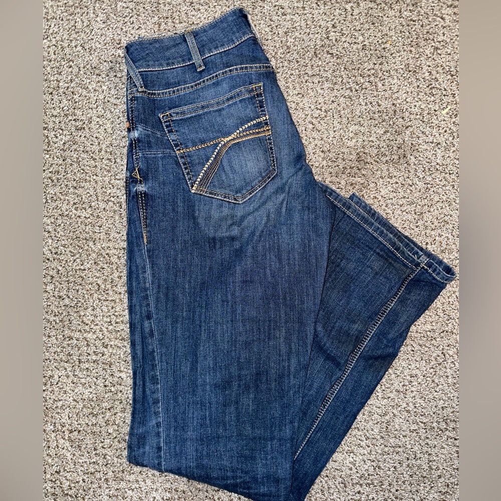 Ariat Mid Rise Straight Cut Jeans